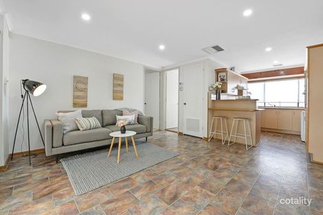 Property photo of 33 Scottsglade Road Christie Downs SA 5164