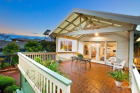 Property photo of 28 Redesdale Road Ivanhoe VIC 3079