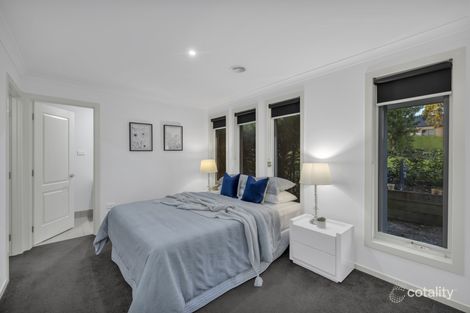 Property photo of 15 Hound Court Pakenham VIC 3810