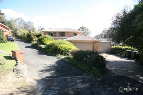 18 Scenic Ave, Ringwood East, VIC 3135