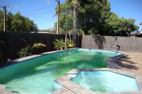 22 Salisbury Ave, Valley View, SA 5093