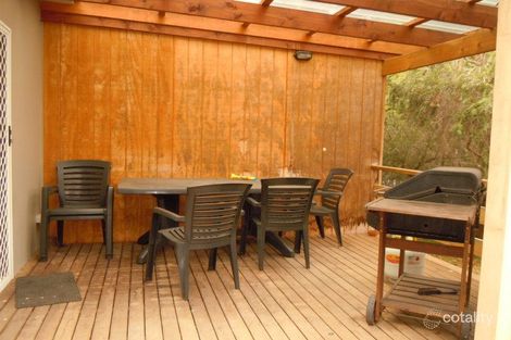 Property photo of 2 Follett Street Torquay VIC 3228