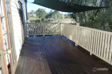 Property photo of 19 Wagtail Drive Regency Downs QLD 4341