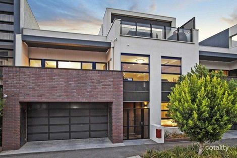 24 South Wharf Dr, Docklands, VIC 3008