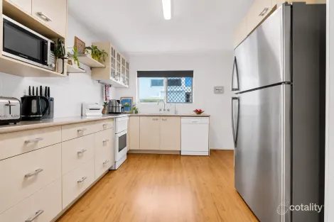 Property photo of 4/689 Wynnum Road Morningside QLD 4170