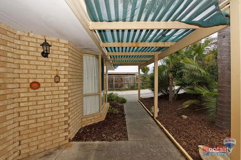 Property photo of 10 Cherry Hills Crescent Connolly WA 6027