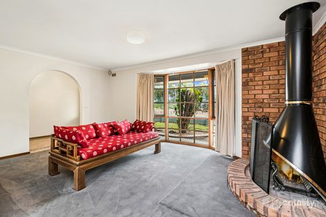 Property photo of 32 McEwen Drive Sunbury VIC 3429