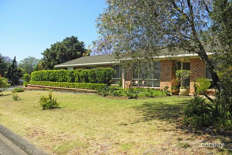 Property photo of 21 Lyndhurst Drive Bomaderry NSW 2541