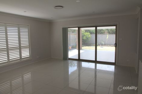 Property photo of 84 Horizon Circuit Moorebank NSW 2170