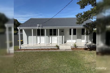 Property photo of 33 Bambil Crescent Dapto NSW 2530