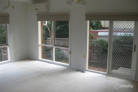 Property photo of 2/15 River Street Greensborough VIC 3088