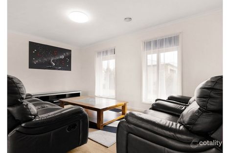 Property photo of 3/28B Balmoral Drive Golden Square VIC 3555