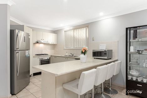 Property photo of 41 Archibald Crescent Rosemeadow NSW 2560