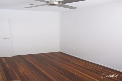 Property photo of 4/162 Surf Parade Broadbeach QLD 4218