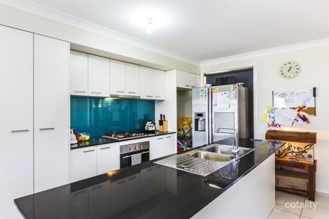 Property photo of 14 Northridge Drive Cameron Park NSW 2285