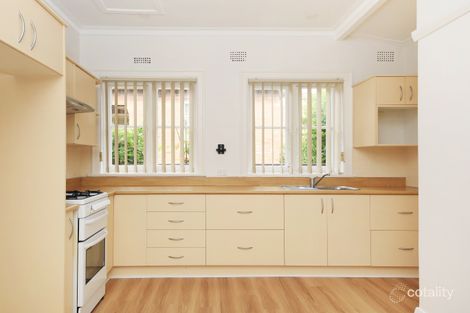 Property photo of 11 The Avenue Kingsgrove NSW 2208