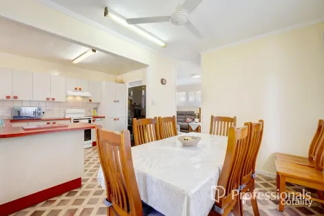 Property photo of 10 Colo Street Arana Hills QLD 4054