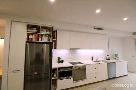 Property photo of 2/20 Byron Street North Melbourne VIC 3051