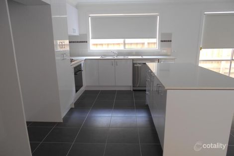 Property photo of 11 Premier Lane Garfield VIC 3814