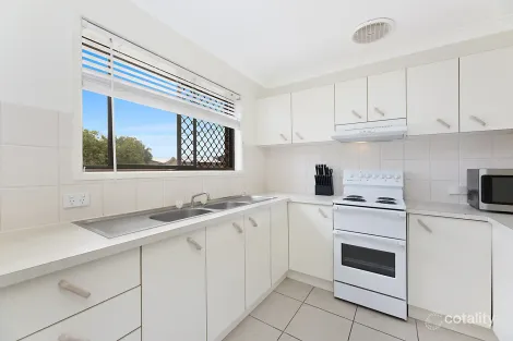 Property photo of 3/10 Pangarinda Place Mooloolaba QLD 4557