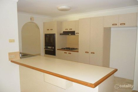 Property photo of 7 Essendon Close Arundel QLD 4214