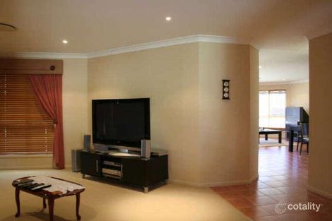 Property photo of 6 Hemes Close Pacific Pines QLD 4211