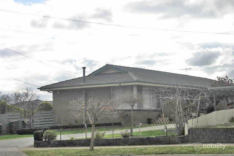 7 Mountbatten Ct, Oakleigh East, VIC 3166