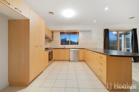 Property photo of 2 Banyalla Close Jerrabomberra NSW 2619