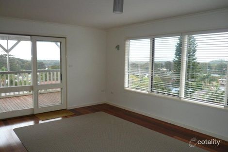 Property photo of 19 Braemar Drive Wamberal NSW 2260