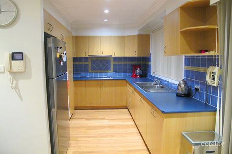 Property photo of 12 Enfield Close St Johns Park NSW 2176