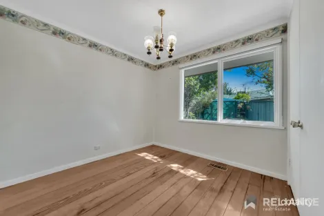 Property photo of 12 Huntingfield Drive Hoppers Crossing VIC 3029