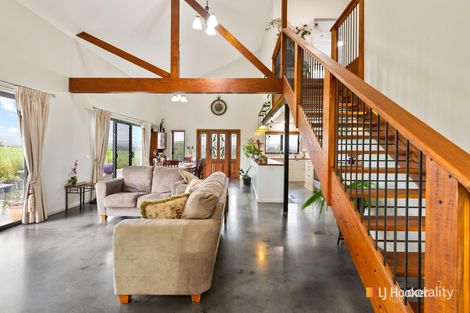 Property photo of 8 Narrawa Place Bega NSW 2550