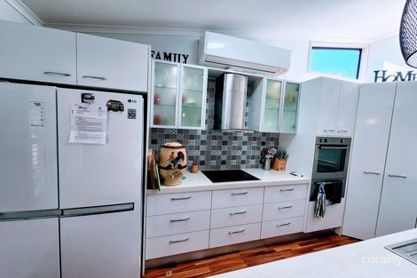 Property photo of 52 Wandin Road Withcott QLD 4352
