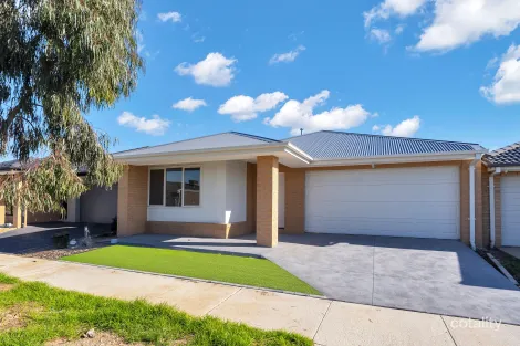 17 Grampians Ave, Werribee, VIC 3030