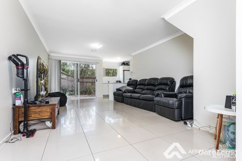 Property photo of 7/10 Veronica Court Kallangur QLD 4503