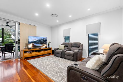 Property photo of 53 Hutton Avenue Wynnum QLD 4178