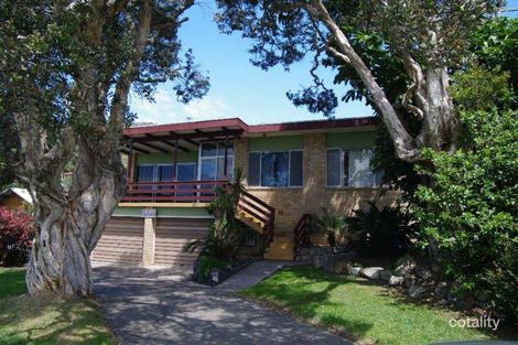 Property photo of 6 Korogora Street Crescent Head NSW 2440
