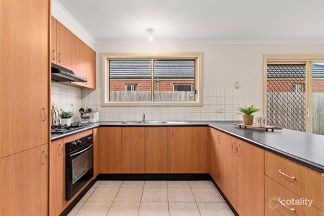 Property photo of 23 Nouvelle Grove South Morang VIC 3752