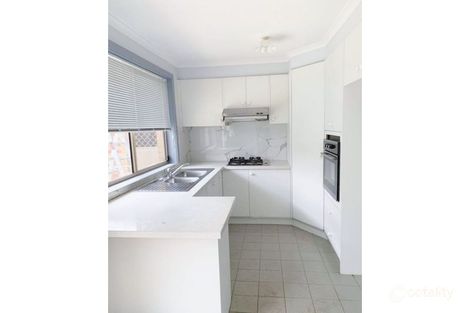 Property photo of 1/250 Waiora Road Macleod VIC 3085