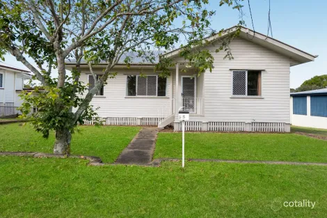 5 Blaxland St, Eastern Heights, QLD 4305