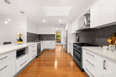 Property photo of 53 Freemantle Drive Wantirna South VIC 3152