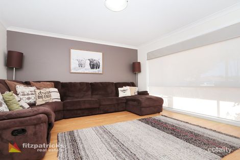 Property photo of 4 Balleroo Crescent Glenfield Park NSW 2650