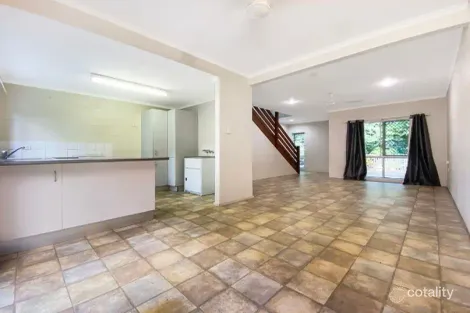 Property photo of 5/106 Callaghan Street Mooroobool QLD 4870