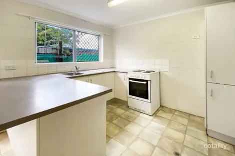 Property photo of 5/106 Callaghan Street Mooroobool QLD 4870