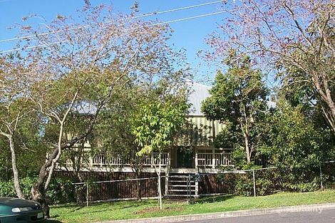 20 Dudley St, Bardon, QLD 4065