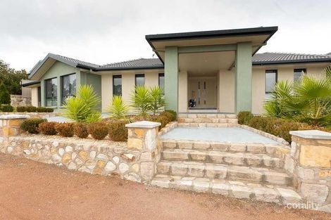 Property photo of 54 Carolyn Jackson Drive Jerrabomberra NSW 2619