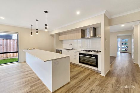 Property photo of 33 Cornflower Way Mount Duneed VIC 3217