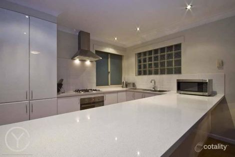 Property photo of 2 Bedford Road Ardross WA 6153