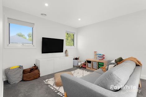 Property photo of 4A Dyffryn Court Kilsyth VIC 3137