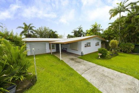 30 Lime St, Mooroobool, QLD 4870